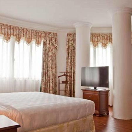 Green Park Hotel Ханой Екстер'єр фото