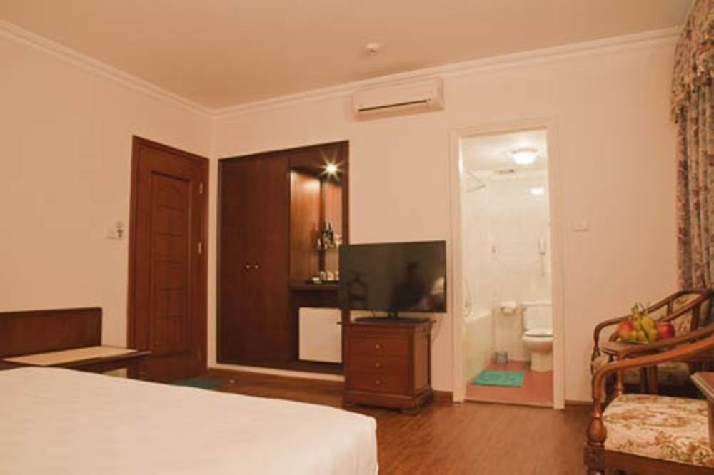 Green Park Hotel Ханой Екстер'єр фото