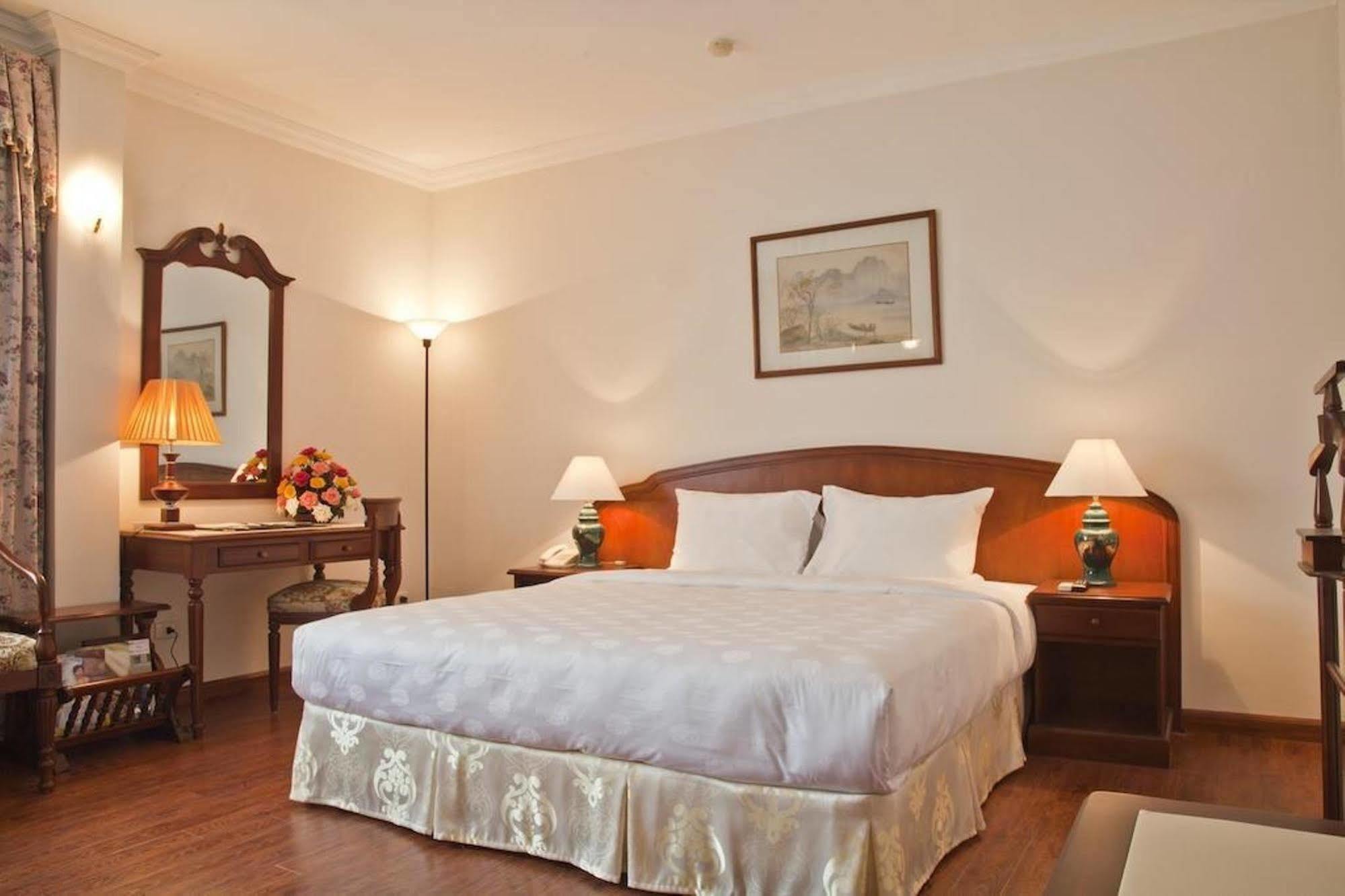 Green Park Hotel Ханой Екстер'єр фото