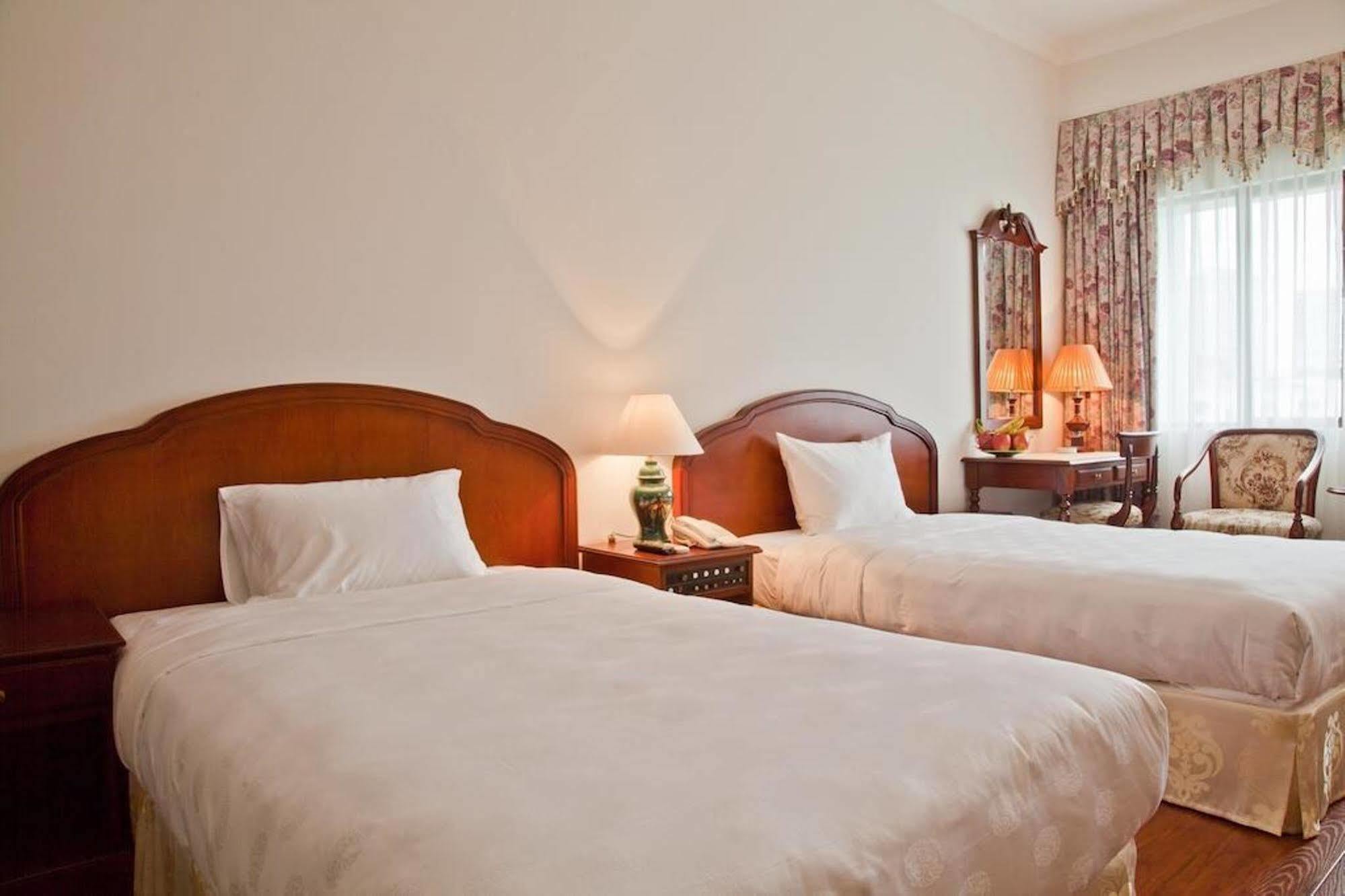 Green Park Hotel Ханой Екстер'єр фото